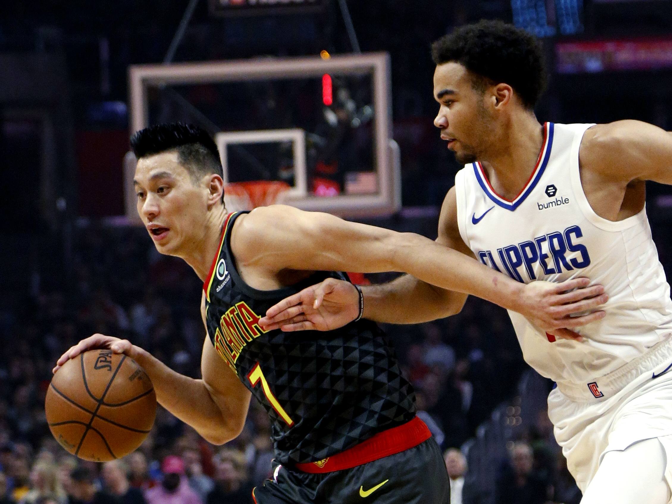 Karsa连续七场比赛得分超过刷新纪录,老鹰不断突破!爱游戏AYX认证平台